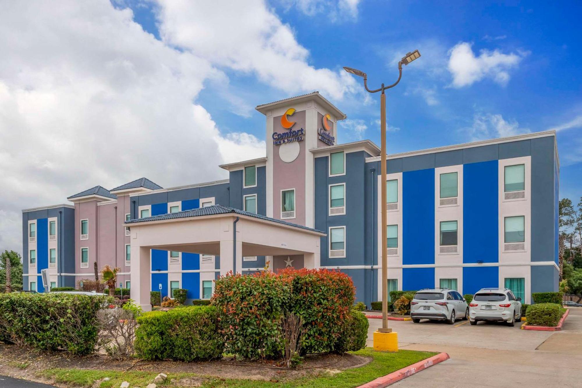 Comfort & Fm1960-champions Hotel